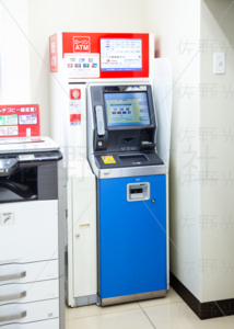 コンビニATM
