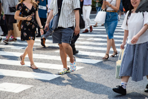 スクランブル交差点　歩行者