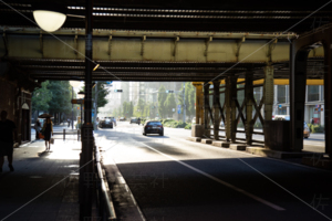 高架下の風景