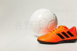 サッカーシューズとボール