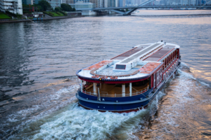 観光船　隅田川