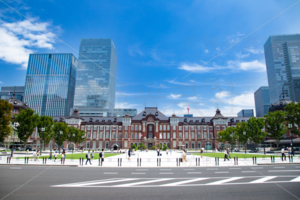 東京駅丸の内駅前広場