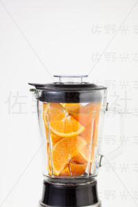 オレンジとミキサー