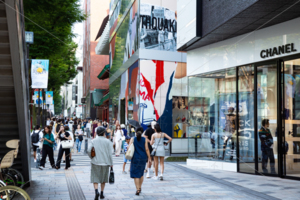 表参道　歩行者